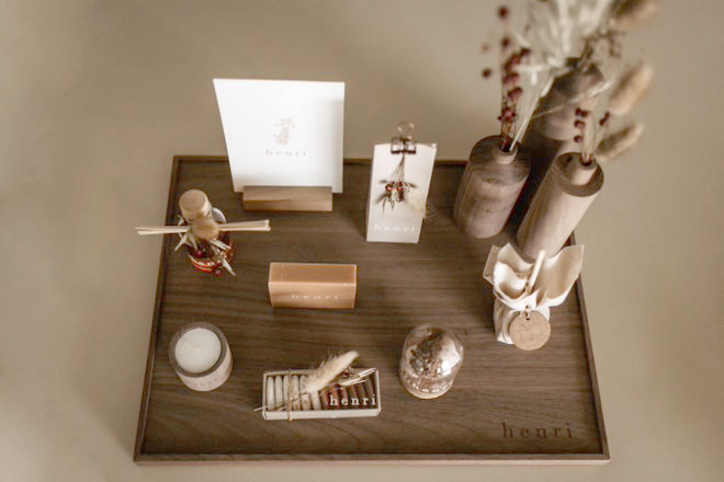 Doopsuiker met walnoothout – stijlvolle walnootproducten van Studio Blanche.